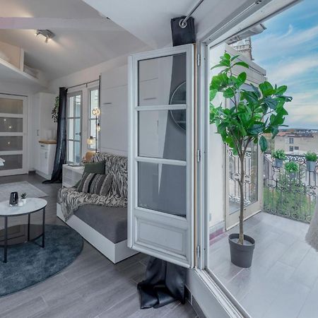 La Terrasse, Vue Sur Les Toits De Montpellier Apartment Exterior photo